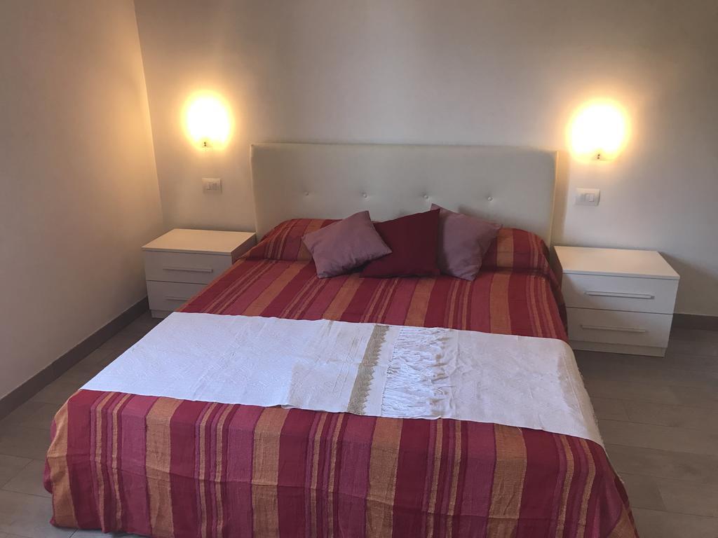 Guest House Montenegro Специя Екстериор снимка