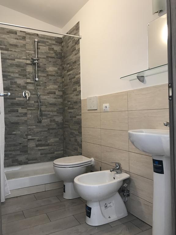 Guest House Montenegro Специя Екстериор снимка