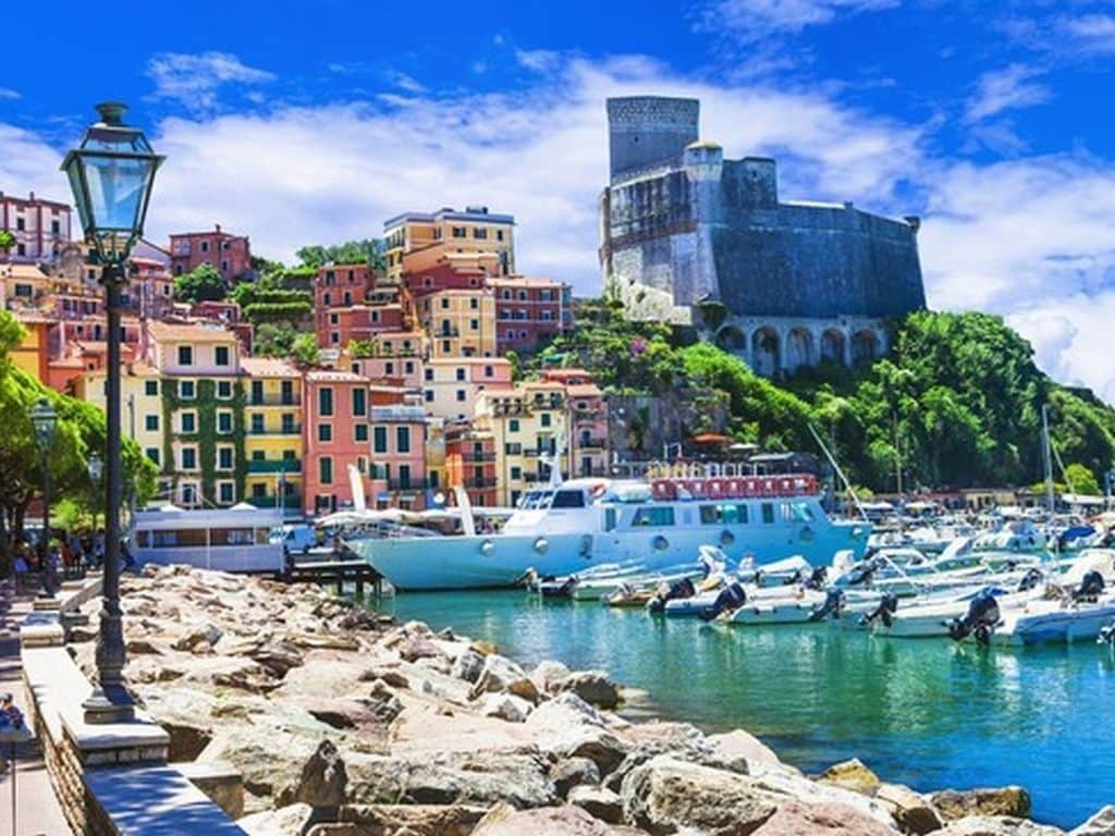 Guest House Montenegro Специя Екстериор снимка